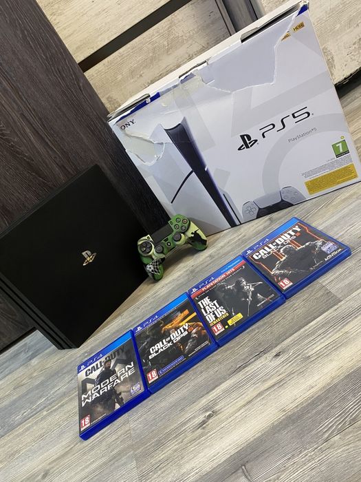 Playstation 4 Pro + Игри