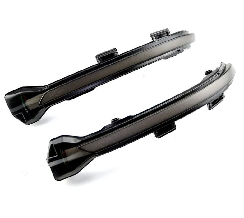 Динамични Бягащи Мигачи за VW Golf MK7 7.5 7 Touran GTI R GTD