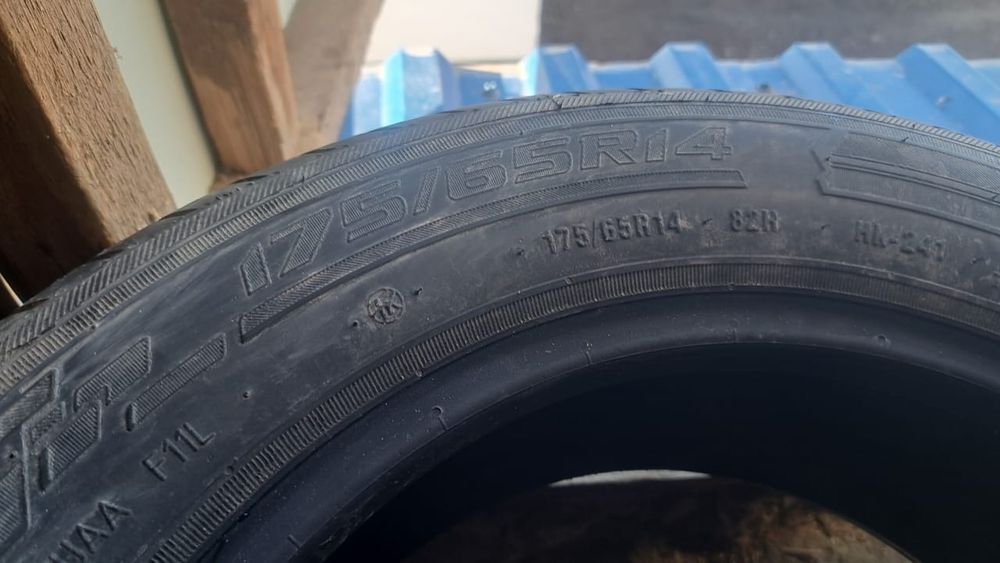 Продам шины в отличном состоянии