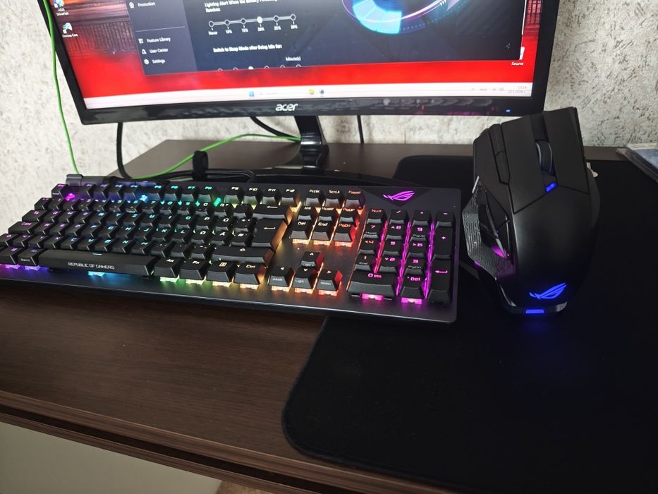 Геймърски мишки Asus ROG, BenQ