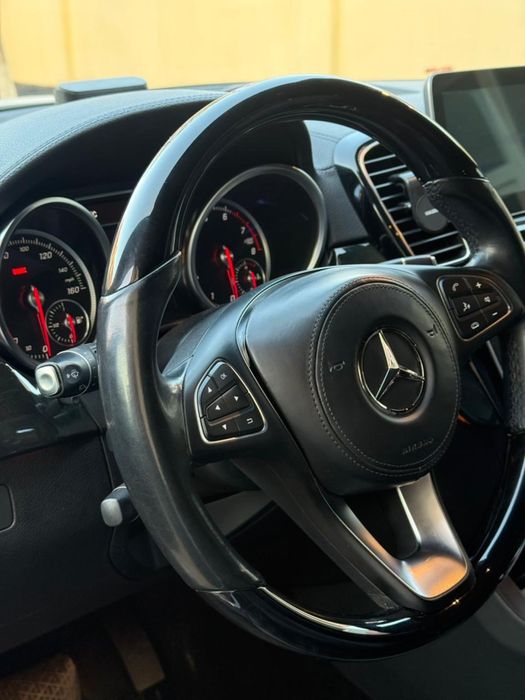 Мерседес GLS 450