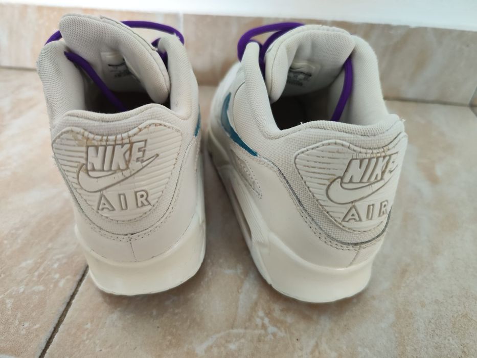 Nike AirMax albi (40)