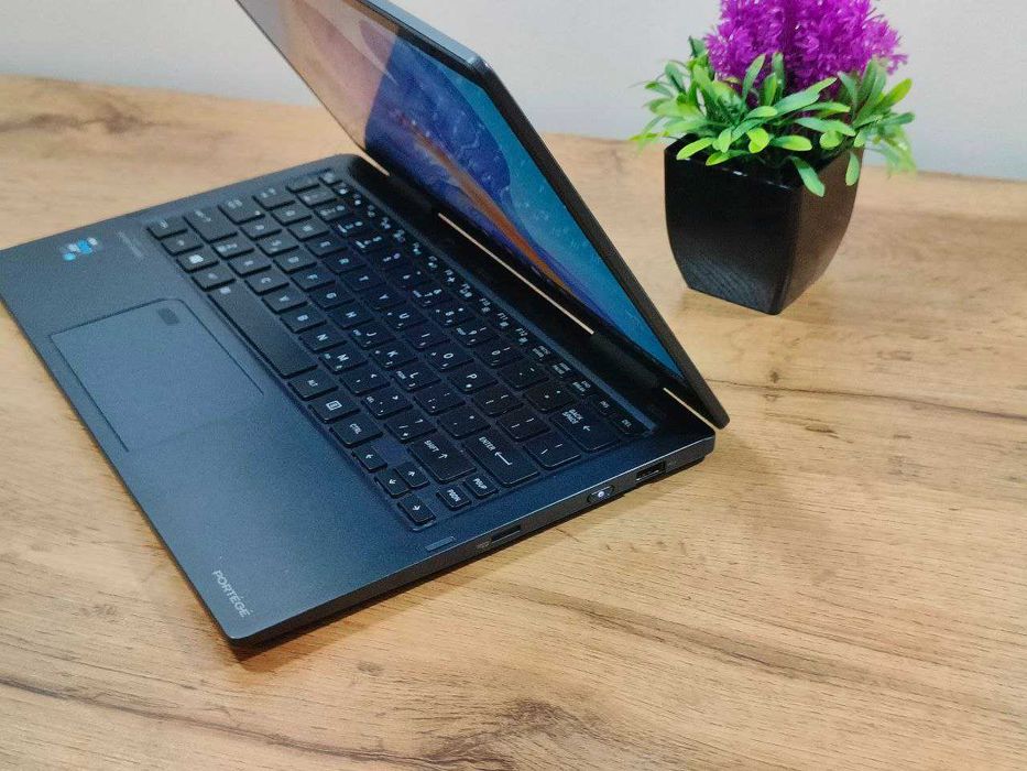 [СКИДКА] Ноутбук Dynabook Portege X30W intel i5 / DDR4 8Gb / SSD 256Gb