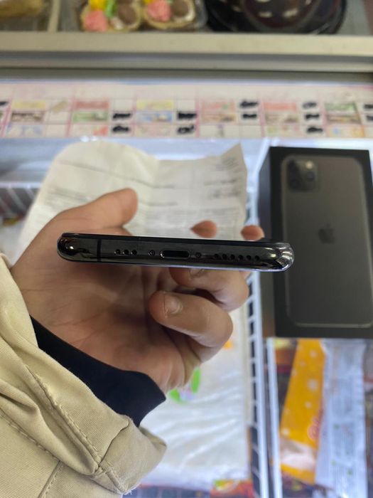 Айфон 11 pro  11 про