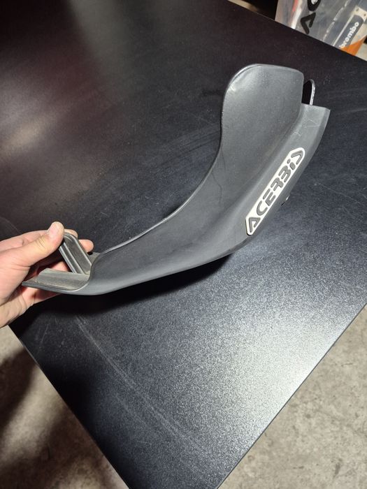 протектор двигател KTM