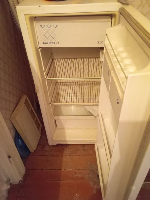Продам холодильник