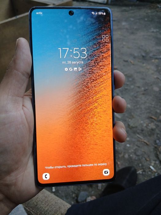 Продам мощный флагман Samsung Galaxy S10 Lite