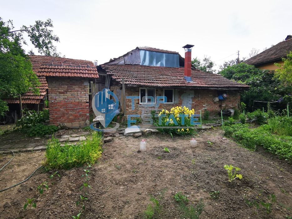 Продава се Къща в с. Драганово, Област Велико Търново - 100 кв.м за 230 €/кв.м - Снимка #1