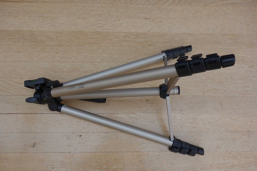 Trepied foto HAMA Star 700 EF - nefolosit, ca nou