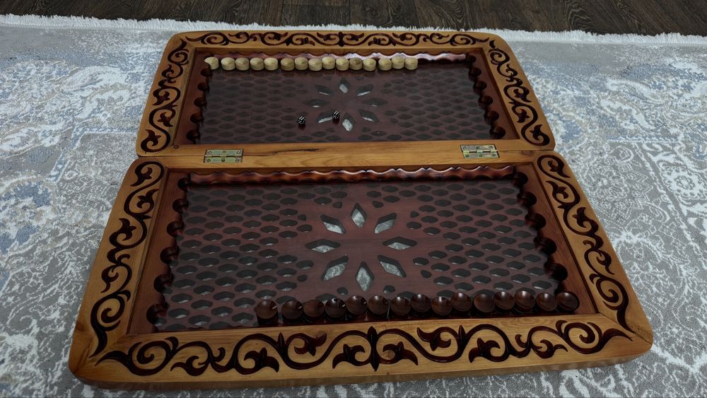 Нарды, настольные игры