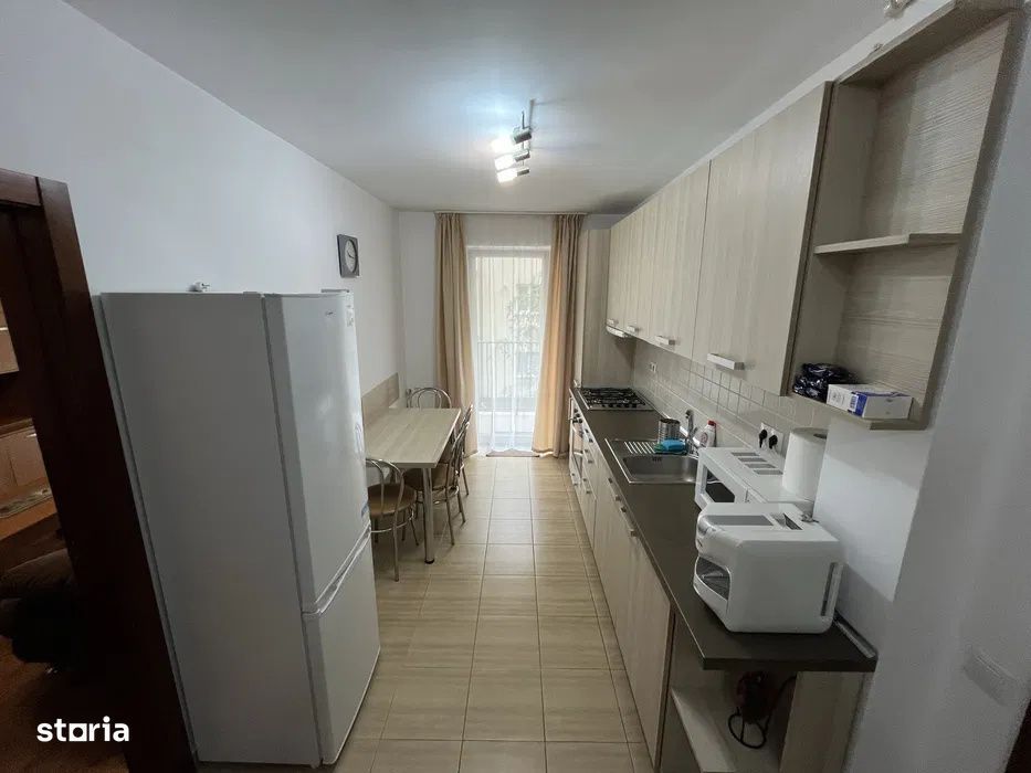 Apartament de vanzare 2 camere,52 mp utili,Zona Floresti