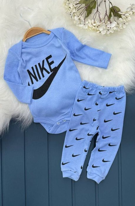 Set bebeluși diferite modele