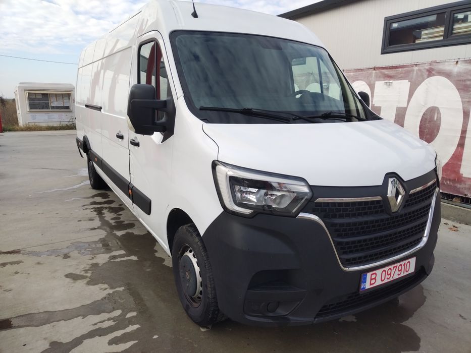 Renault Master înmatriculat recent Roo