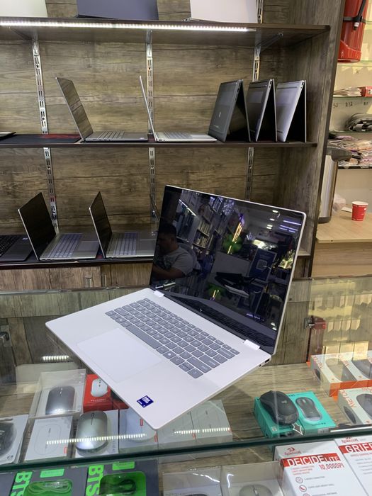 HP Omnibook 7 Flip 360