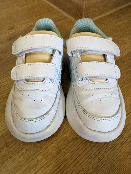 Детски маратонки adidas bubble