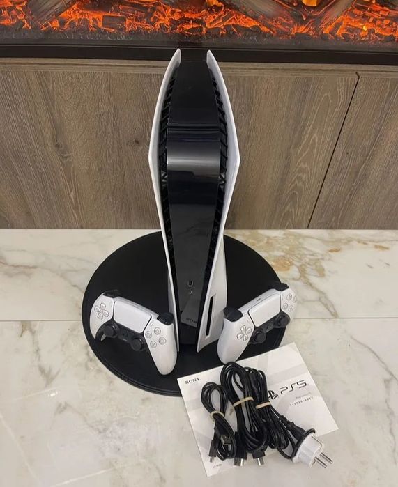 Ps 5 отличном состоянии
