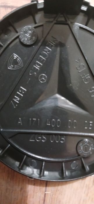 Продам заглушки на титанки мерседес
