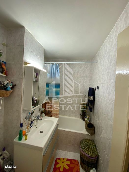 Apartament 3 camere de vanzare, zona Olimpia - Stadion Timisoara