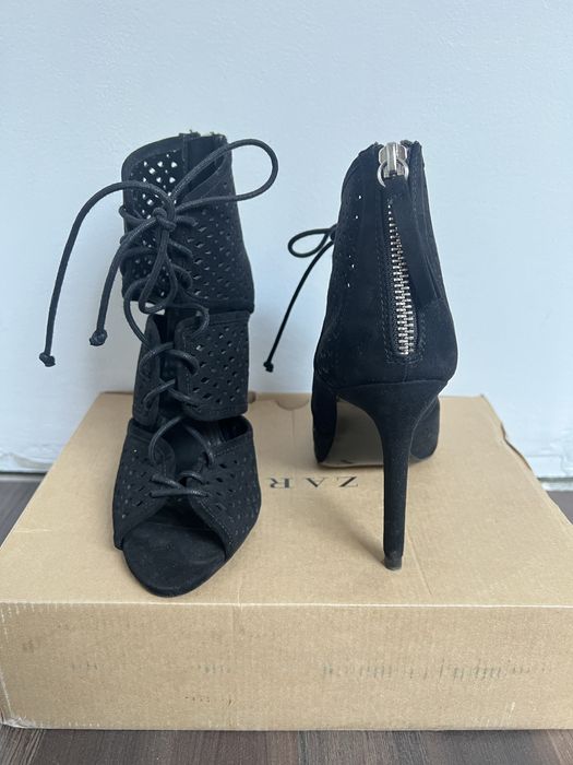 Sandale Zara, 36, Negre, Piele naturala, cu siret