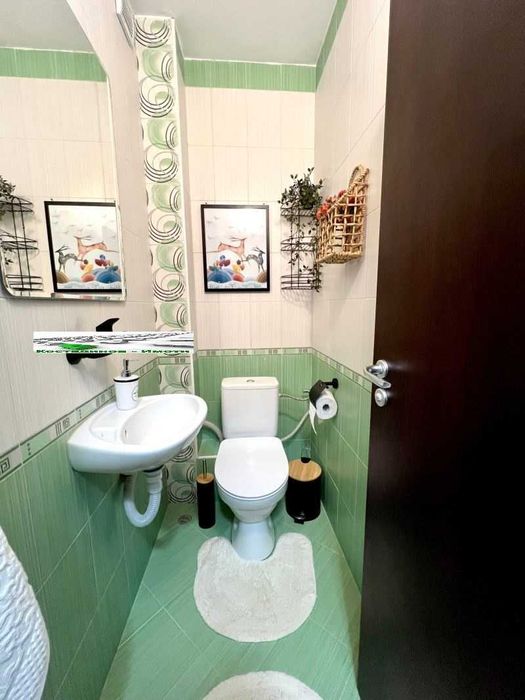 Продава се Тристаен апартамент в Пловдив, Кючук Париж - 95 кв.м за 2053 €/кв.м - Снимка #9