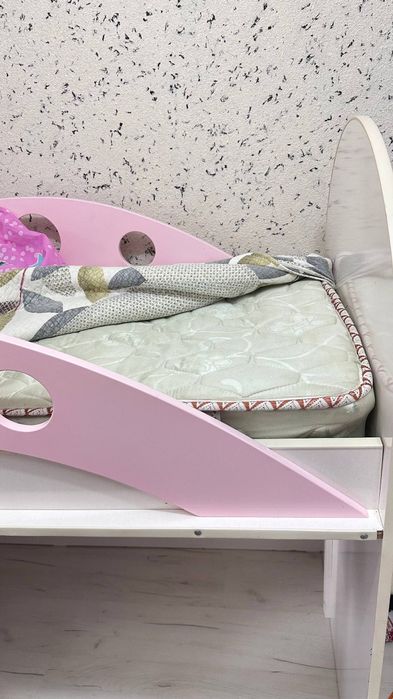 Кровать для девочки