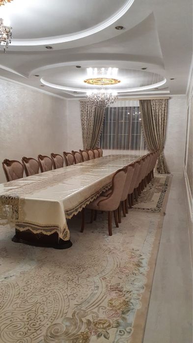 Стол и стулья и ковёр турция 4.5