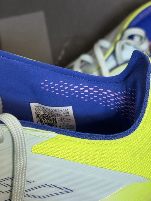 Футболни обувки Adidas F50 размер 43 1/3