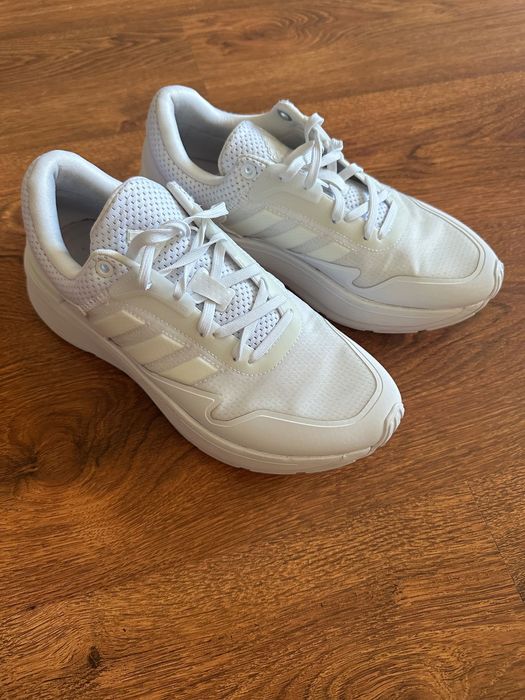 Обувки Adidas Ligtmotion+