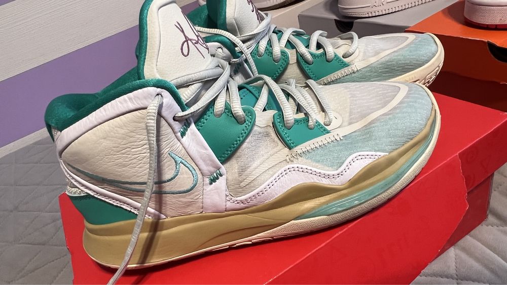 Adidas Nike Kyrie Infinity 40,5
