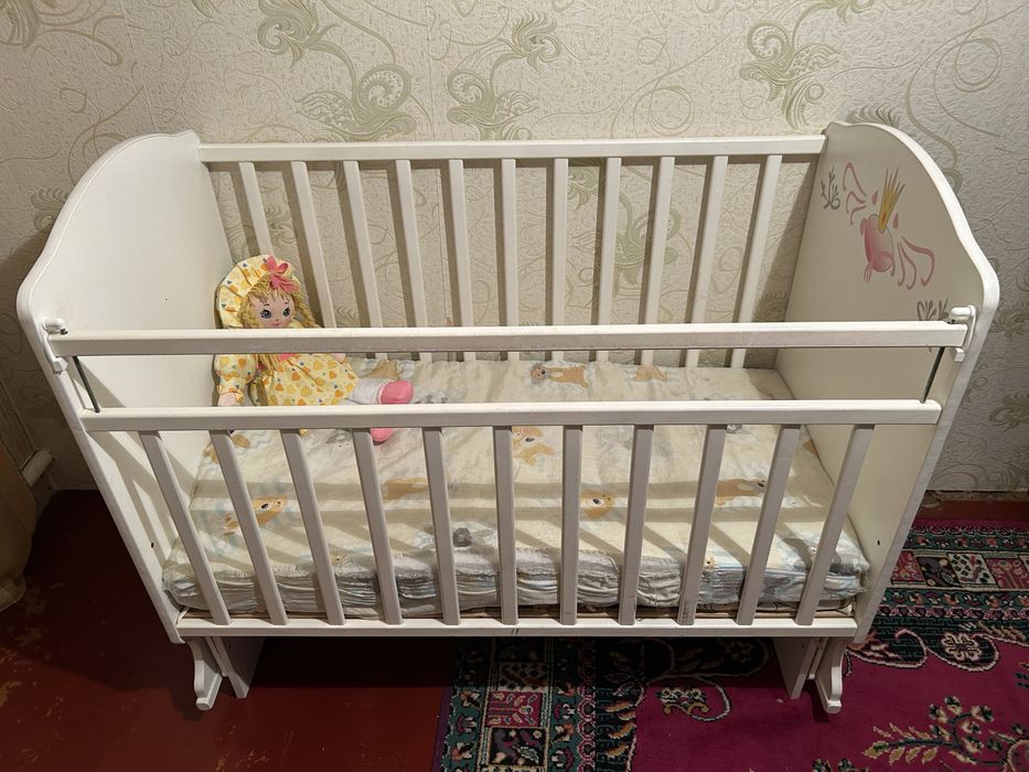 Продам детскую кровать