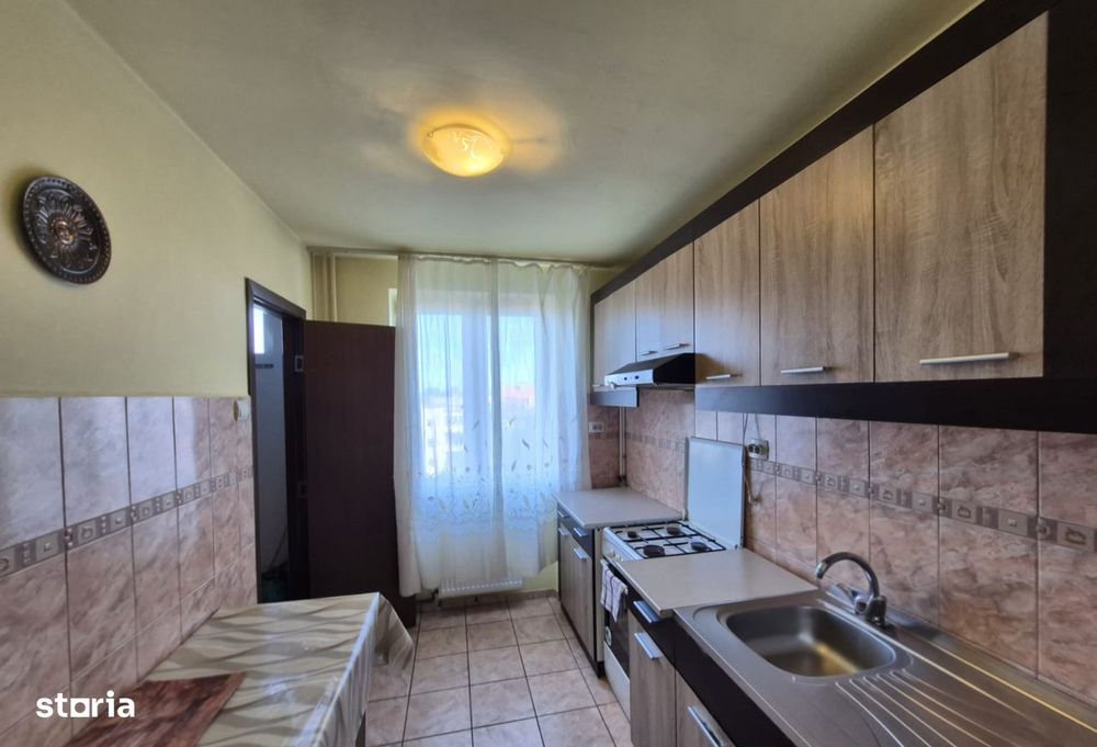 Apartament 3 camere, Ultracentral bloc Libelula, etaj intermediar