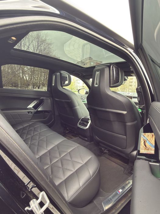 BMW 740Ld xDrive (G70) | An Model 2023 | Full Maxton Bodykit | Jante 22 Hamann