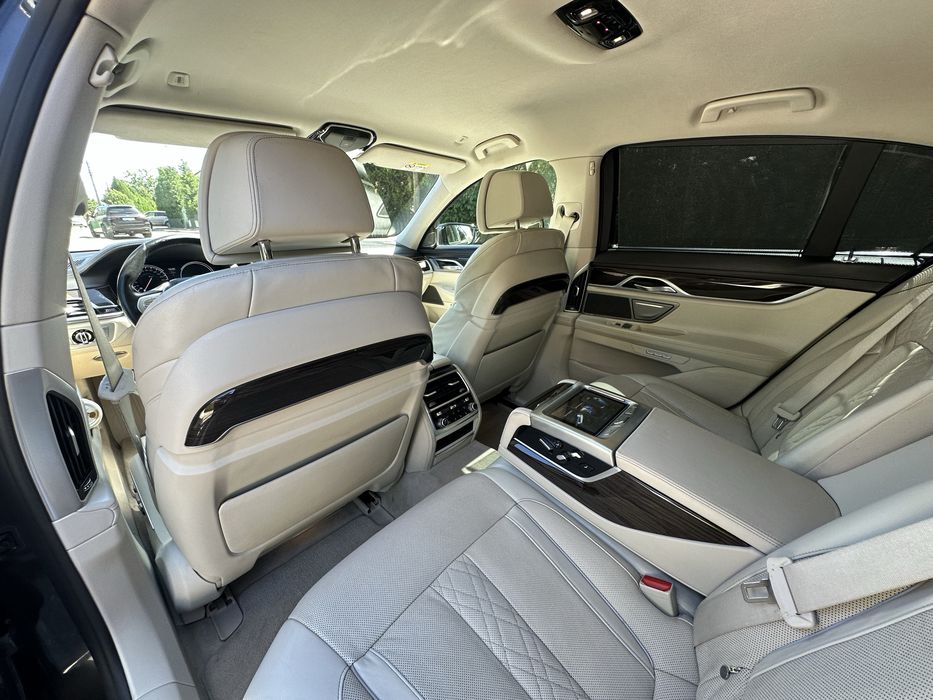 BMW 730d G11 Pure Excelence Design