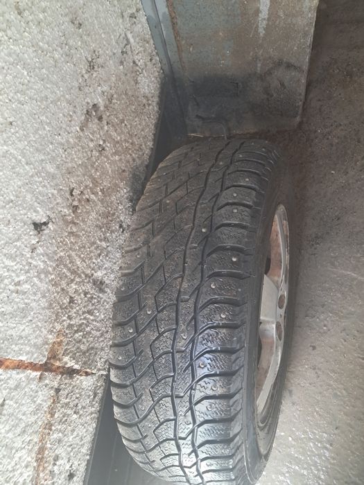 Шины. Размер 215/65 R16