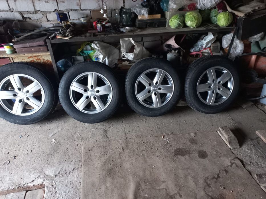 Продаю колёса на ниву