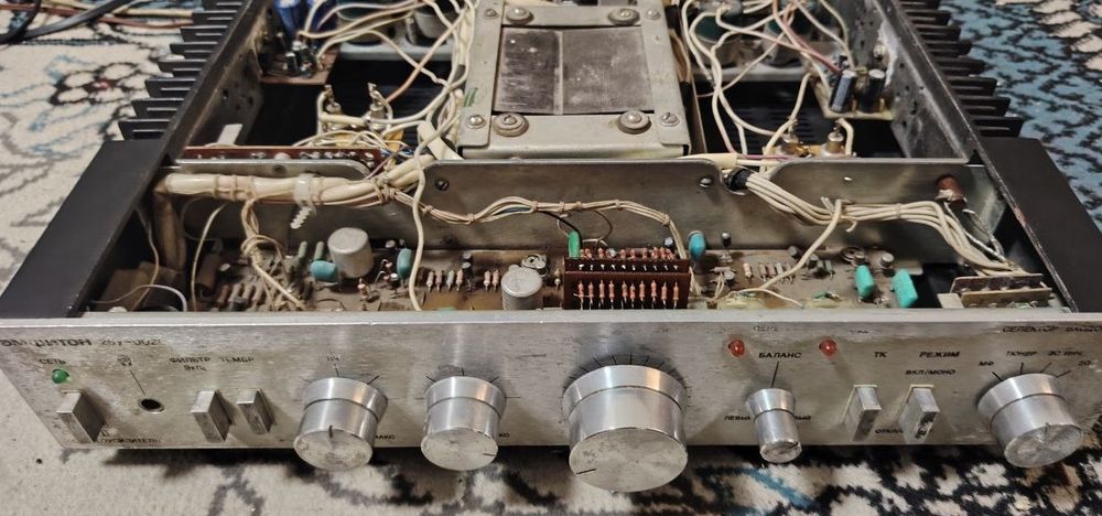 Усилитель Амфитон