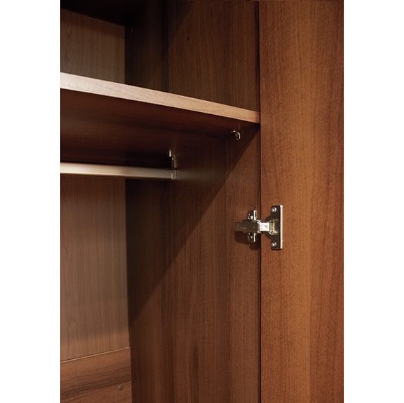 Продам спальный гарнитур