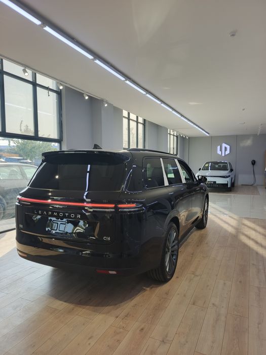 Леапмотор С16 Электр Премиум Доп Опсия 580км