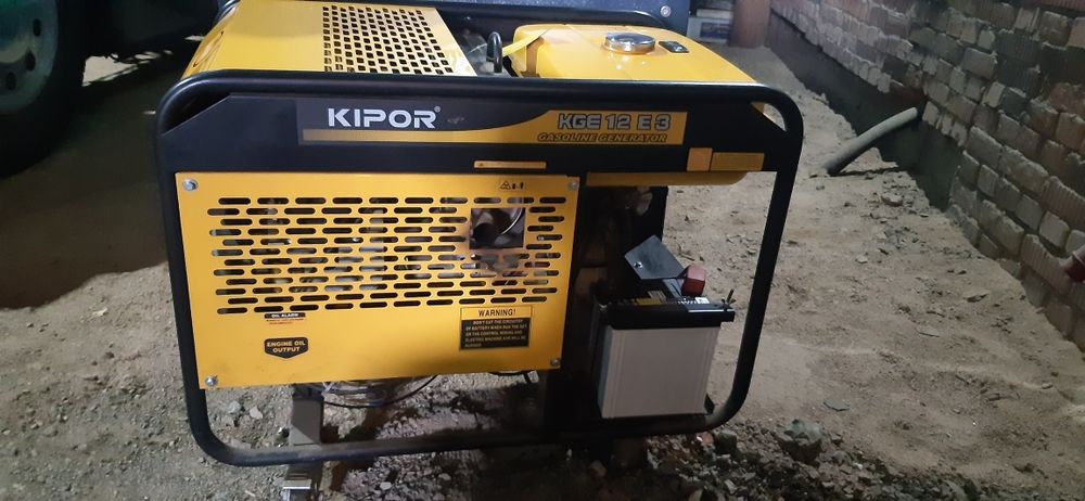 Продам Электроагрегат бензиновый