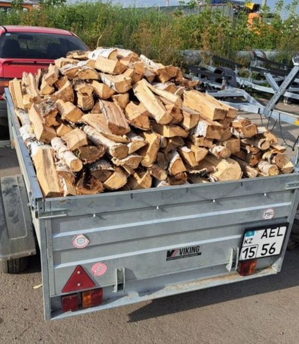 Дрова колотые береза , прицеп 2 куб.