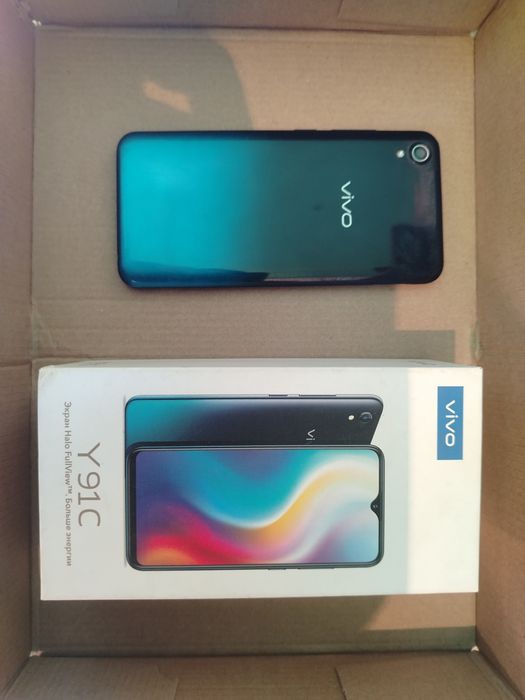 Смартфон  vivo Y91C
