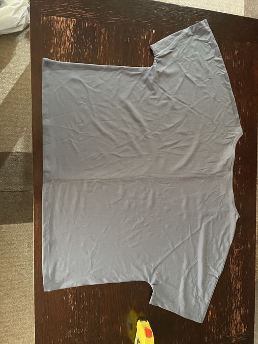 3 bluze identice culori deferite H&M