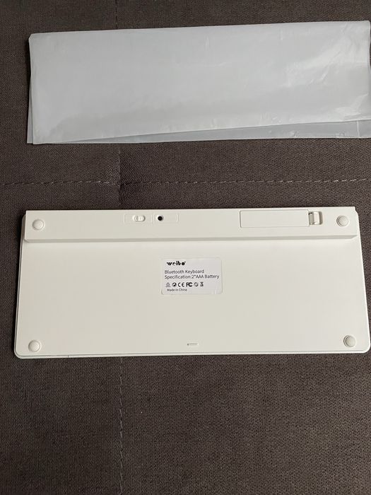 Клавиатура с layout за Mac бяло-сива (работи с всеки лаптоп/компютър)