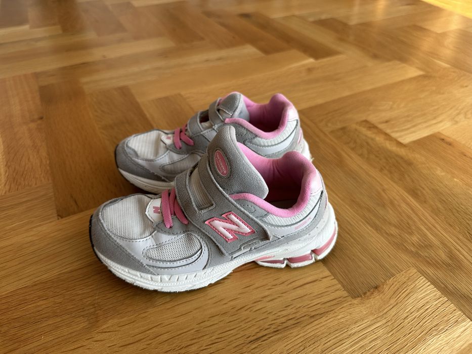 Детски маратонки New Balance, размер 32