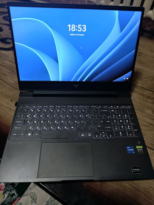 HP victus rtx3050 срочна