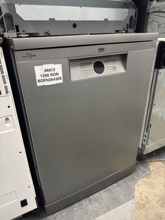 Mașină de spălat vase Beko BDFN26430S