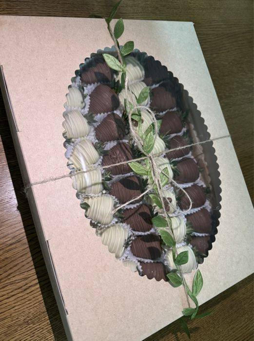 Клубника в шоколаде Алматы