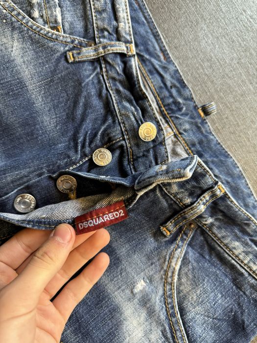 КАТО НОВИ 100% оригинални Dsquared2 дънки 44 размер