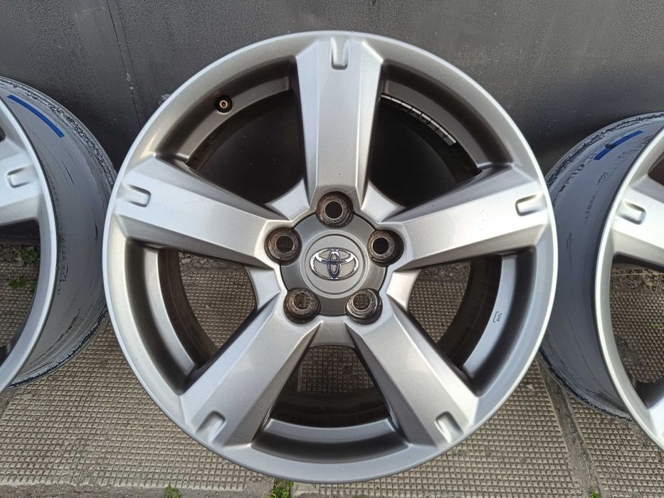 ОРИГИНАЛНИ джанти 17 ' цола 5x114,3 TOYOTA RAV 4 / ТОЙОТА РАВ 4 ET45 7j