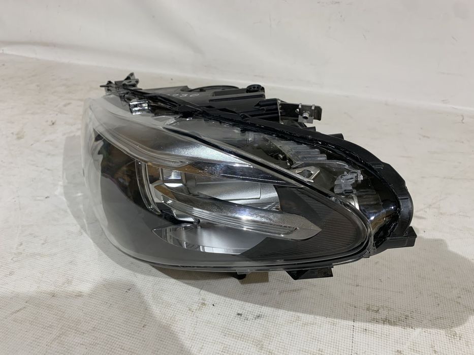 Far stanga BMW seria 5, F10, F11, LCI,Facelift, bi-xenon, fara adaptiv, 2013, 2014, 2015, 2016, cod origine OE 7343911